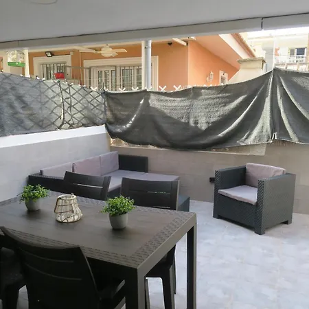 A 50 Metros Del Mar Apartment Oliva